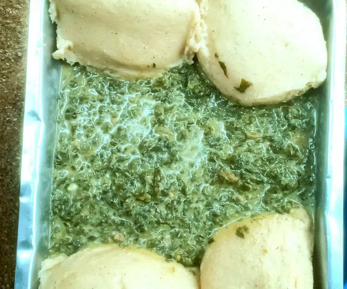 Sorghum fufu & roselle-leaf sauce