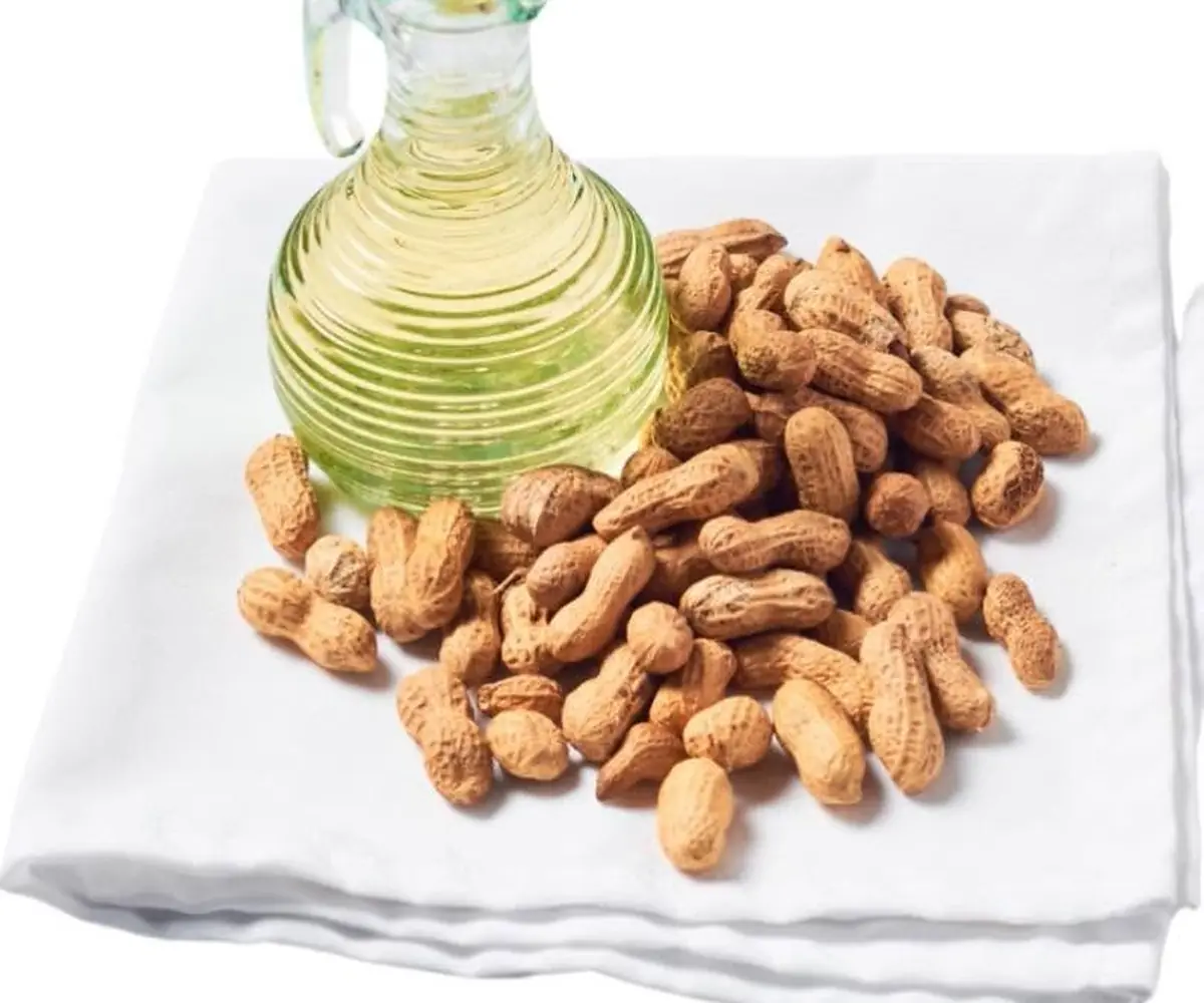 Artisanal groundnut oil